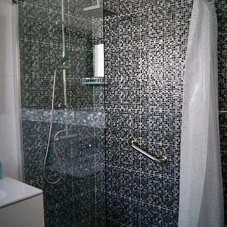 Naila Appartement *